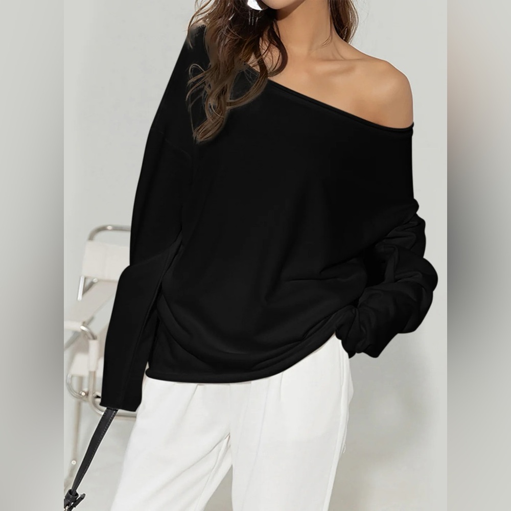 COMMENSE Asymmetrical Off Shoulder Solid Sweatshirt - size Small